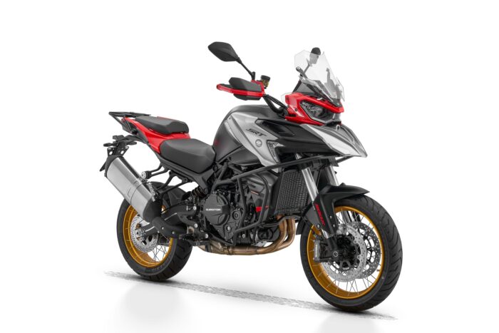 QJ MOTOR SRT 900 SX